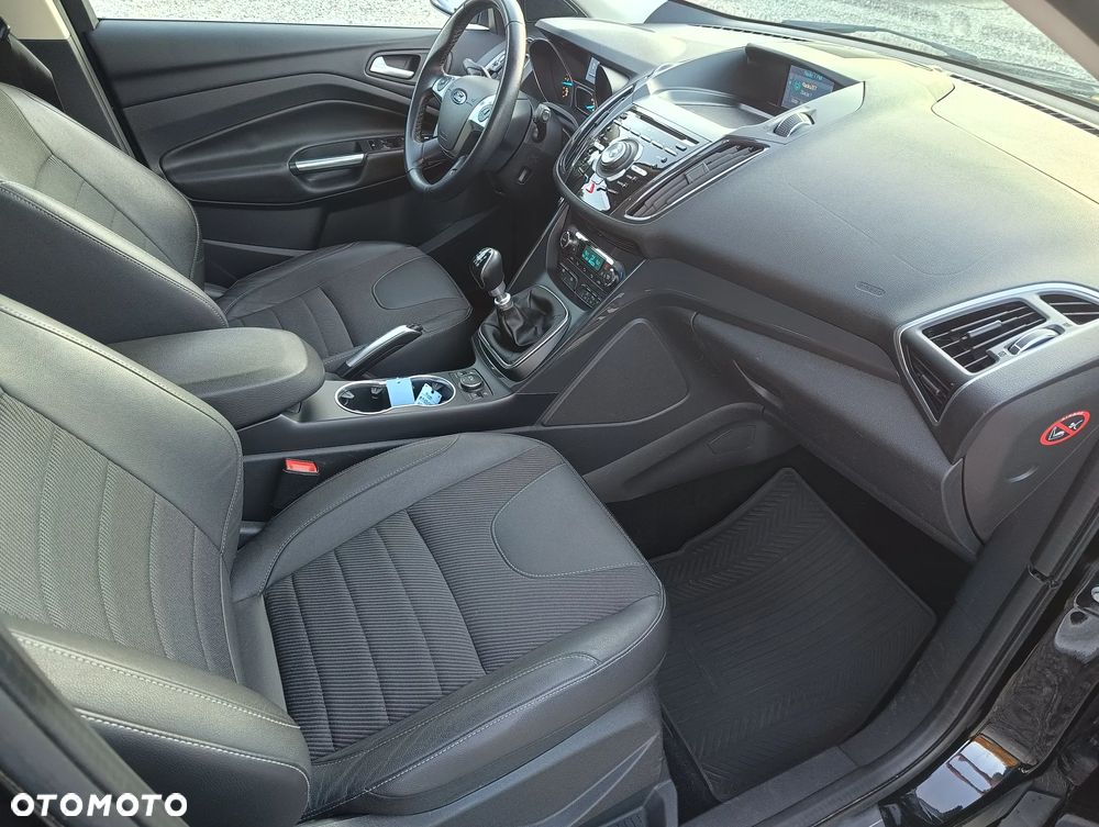 Ford Kuga 2.0 TDCi 4x4 Individual - 16