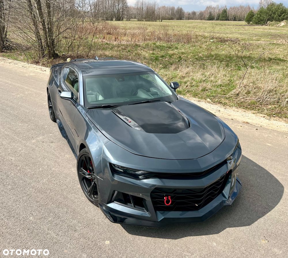 Chevrolet Camaro - 21