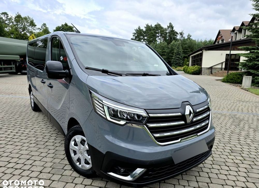 Renault Trafic - 13