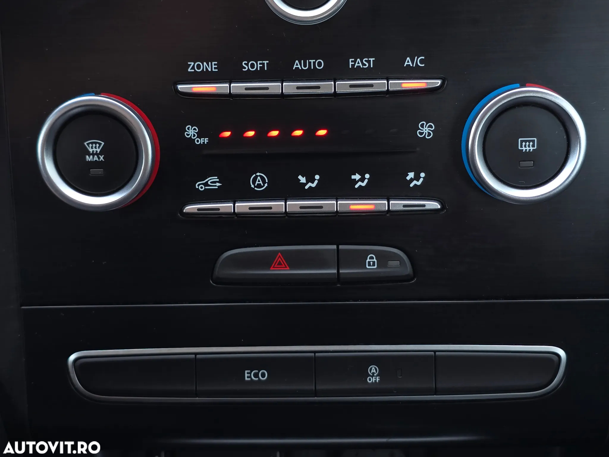 Renault Megane ENERGY dCi Zen - 8