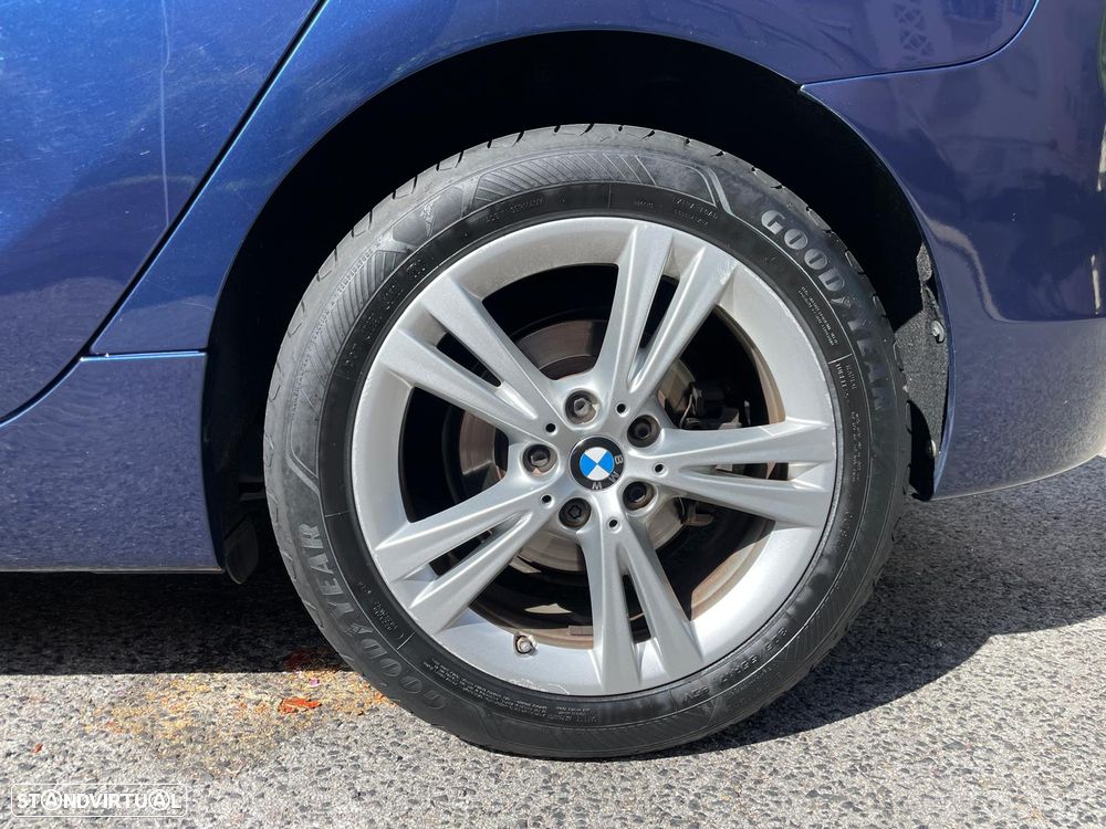 BMW 216 Active Tourer d Advantage - 18