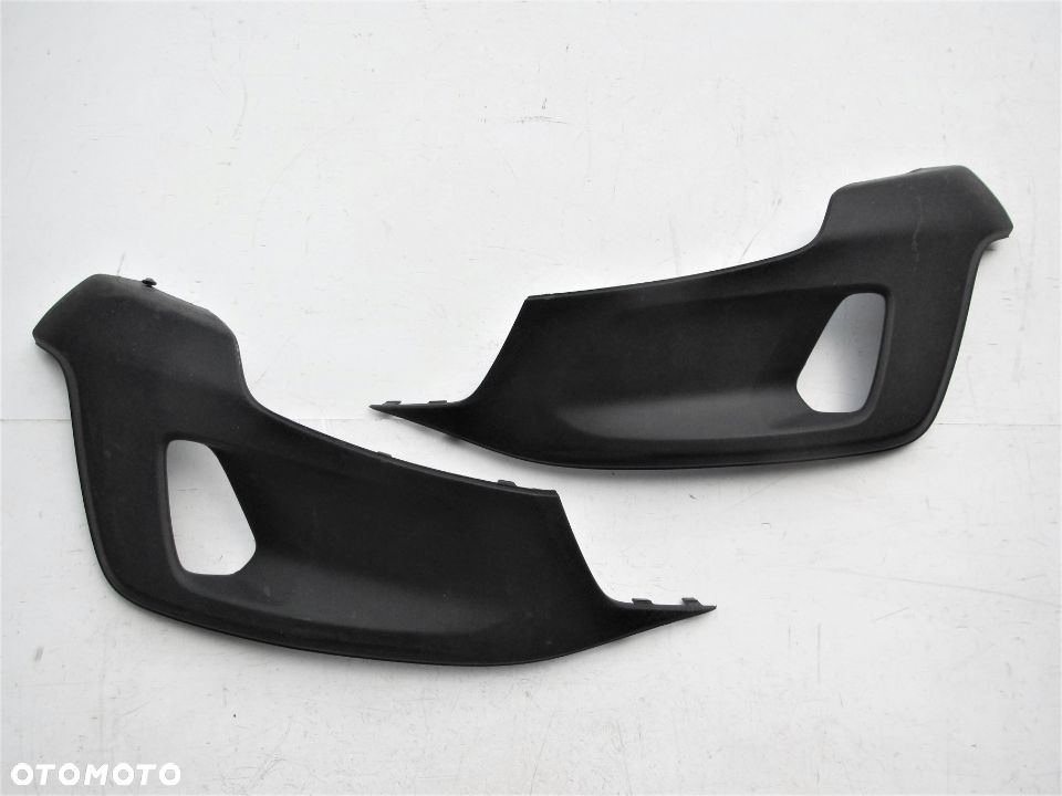 VOLVO V40 CC 2016 2017 listwa zderzak nakładka OE - 13