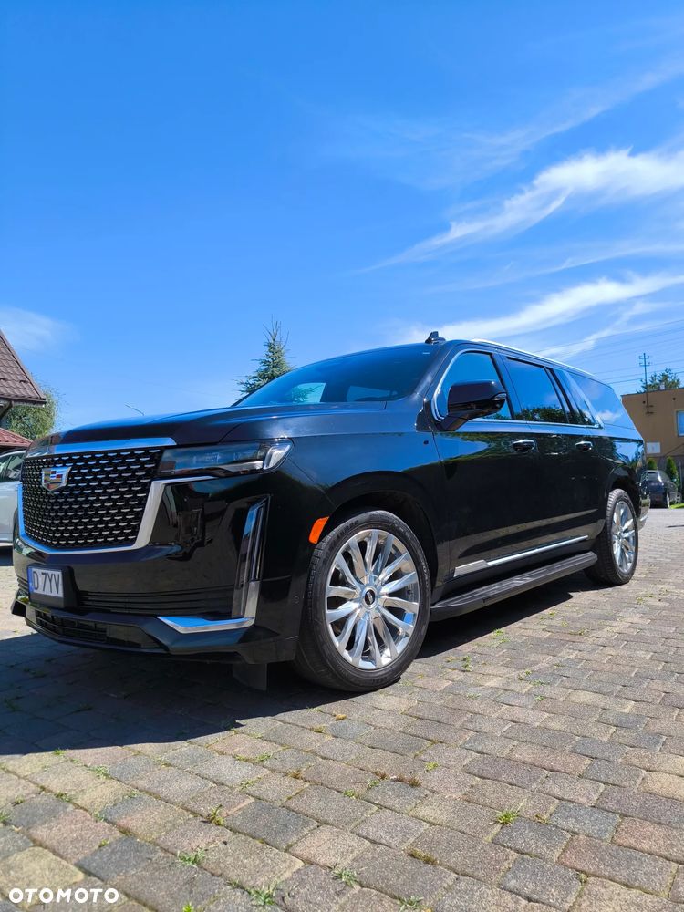 Cadillac Escalade - 9