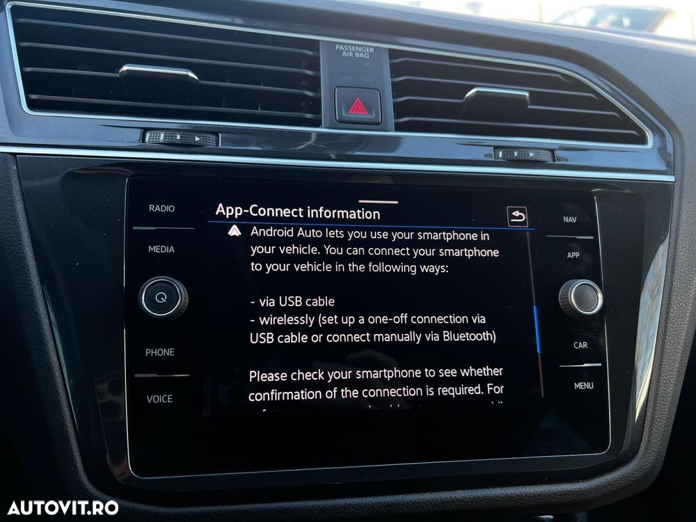 Volkswagen Tiguan - 20