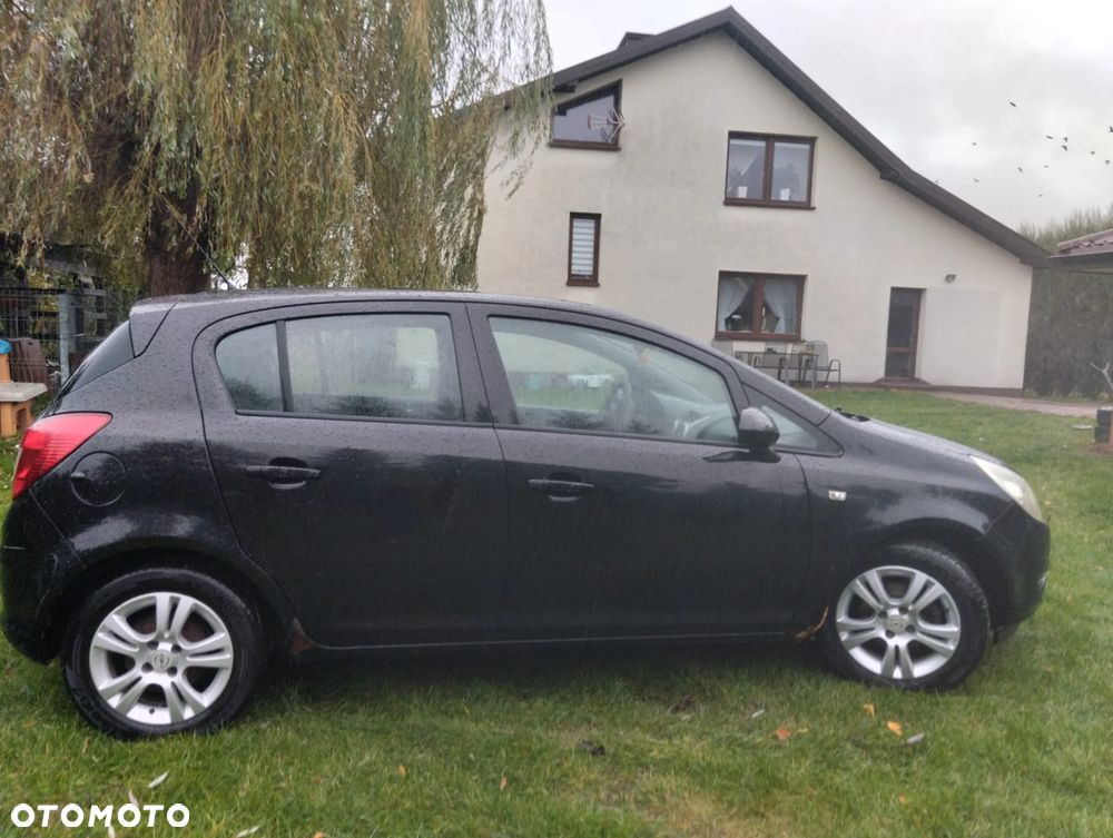 Opel Corsa 1.2 16V - 4
