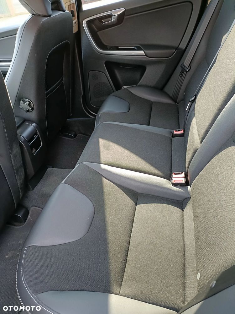 Volvo XC 60 - 10