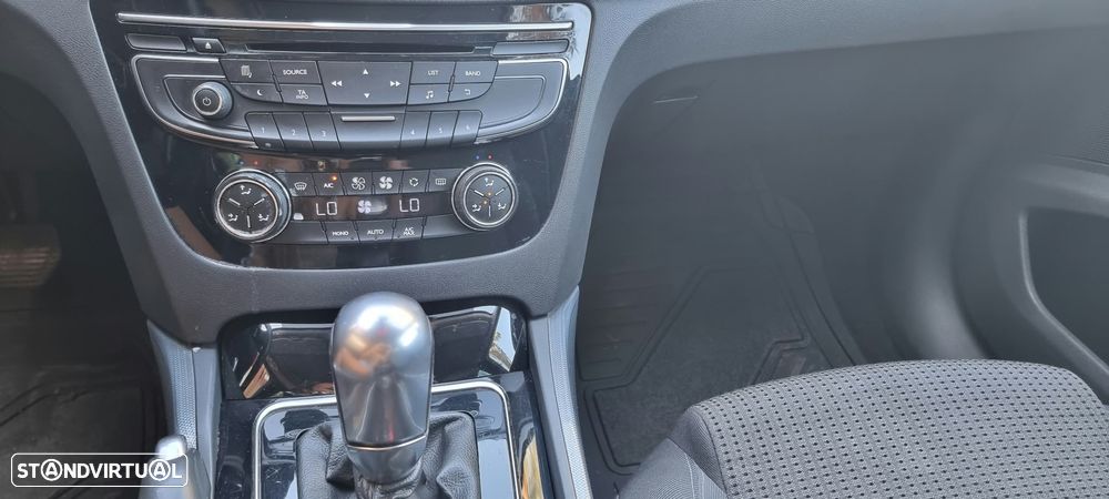 Peugeot 508 SW 1.6 e-HDi Allure 2-Tronic - 16