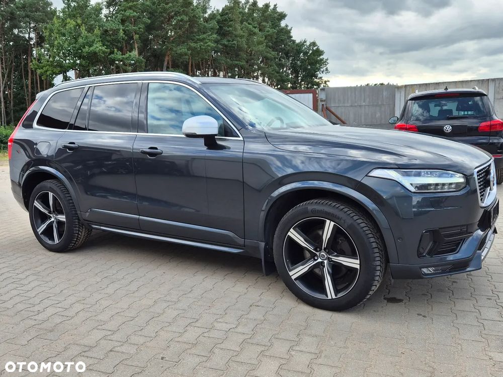 Volvo XC 90 D5 AWD Geartronic RDesign - 9