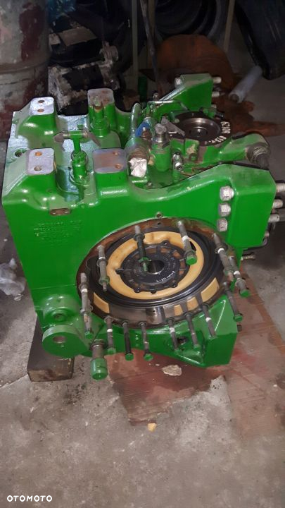 MOST R338101 R320886 John Deere 6210R 177KW 2013r - 5