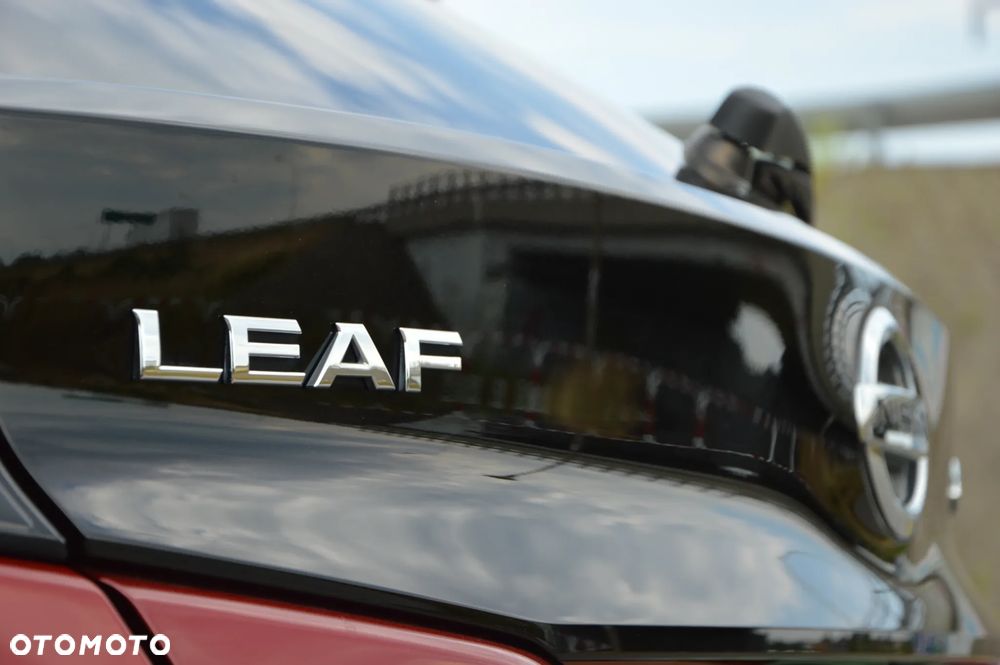 Nissan Leaf 40kWh N-Connecta - 37