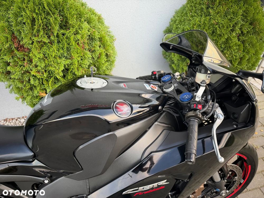 Honda CBR - 18