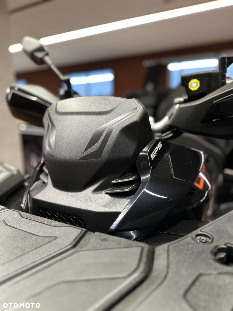 CFMoto CForce - 18