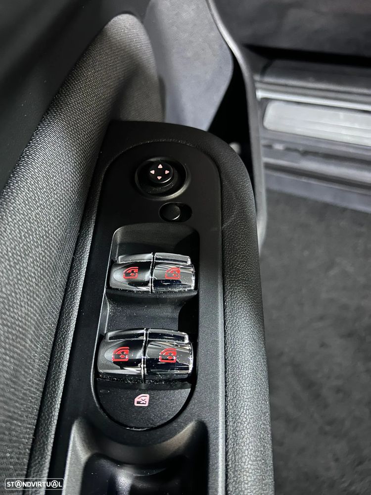 MINI Clubman One D - 28