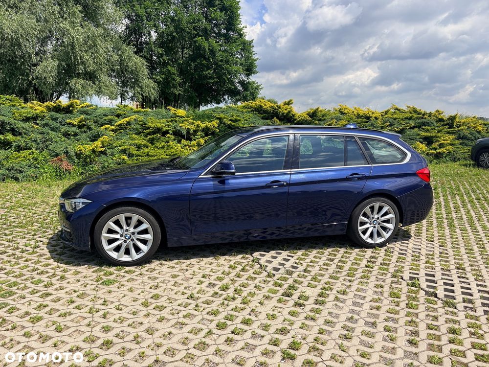 BMW Seria 3 320d Luxury Line - 2