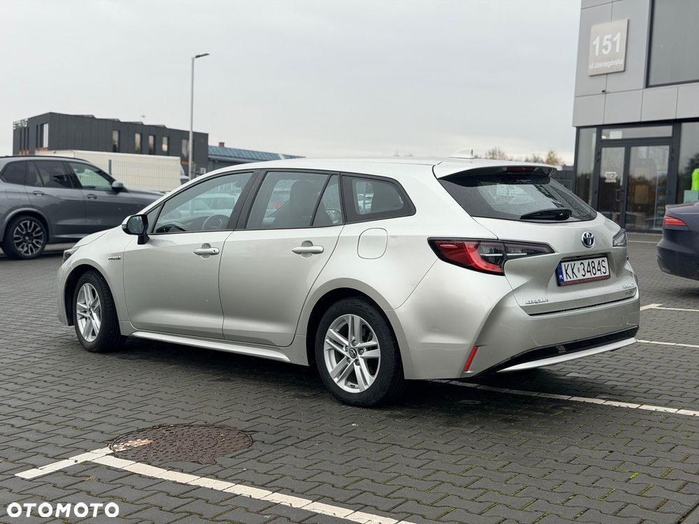 Toyota Corolla 1.8 Hybrid Executive - 6