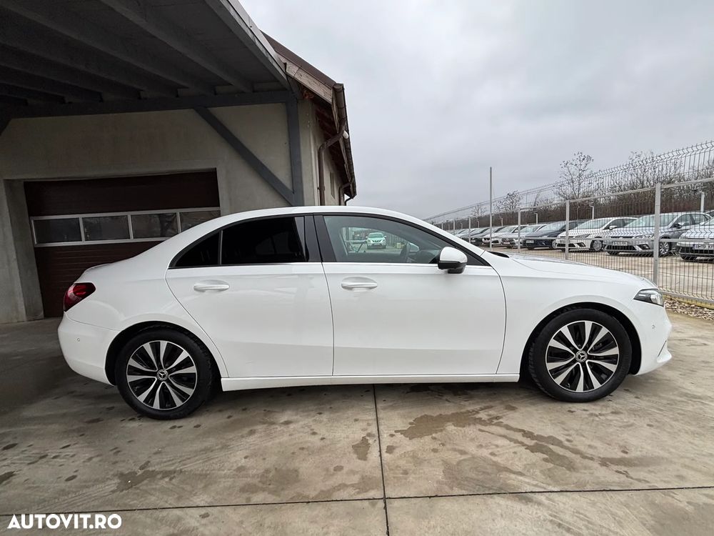 Mercedes-Benz A 200 d 8G-DCT - 11