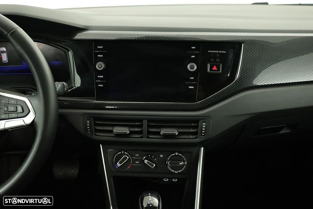 VW Taigo 1.0 TSI Urban DSG - 9