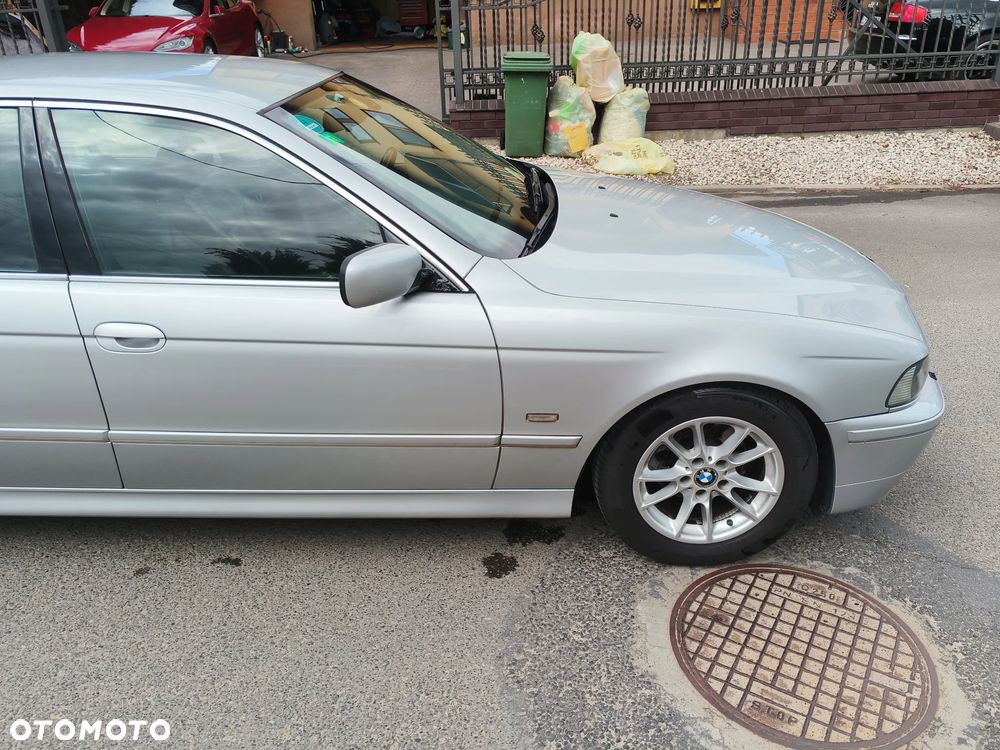 BMW Seria 5 - 29
