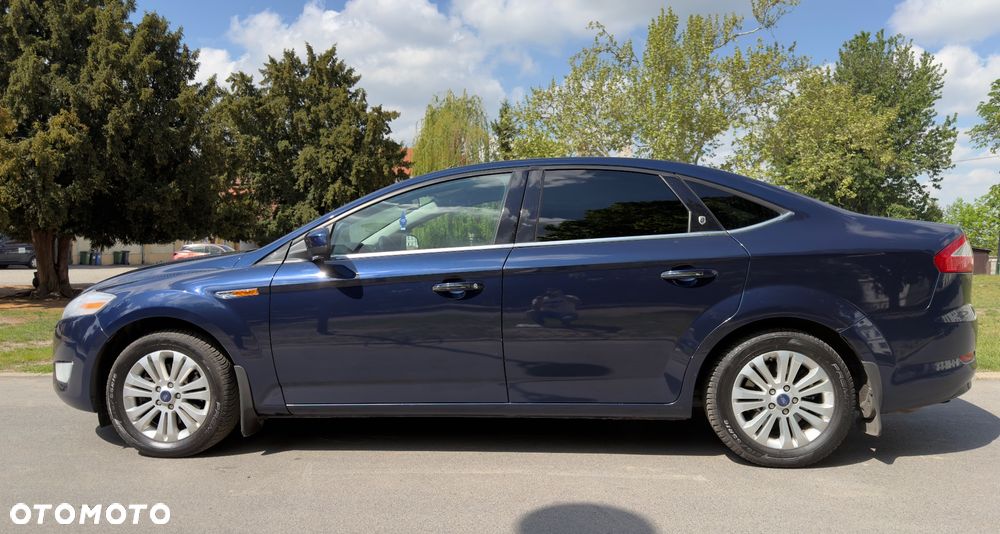 Ford Mondeo 2.0 Ghia Executive - 6