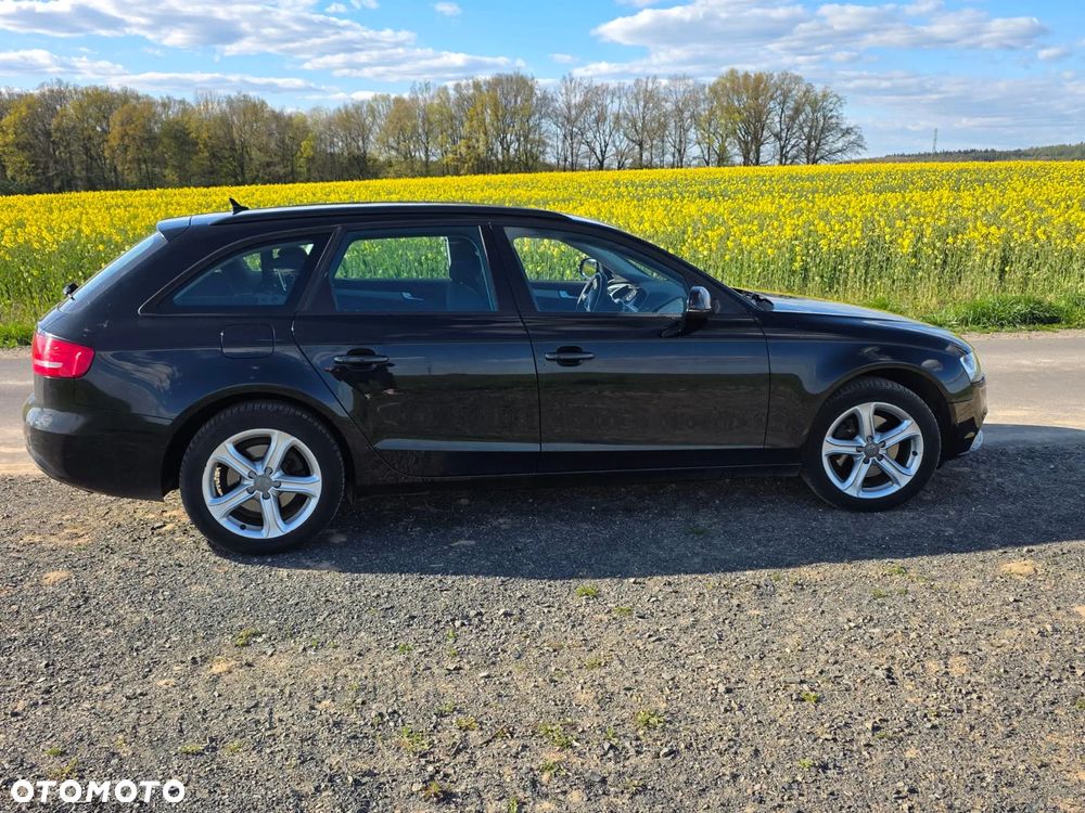 Audi A4 Avant 2.0 TDI - 8