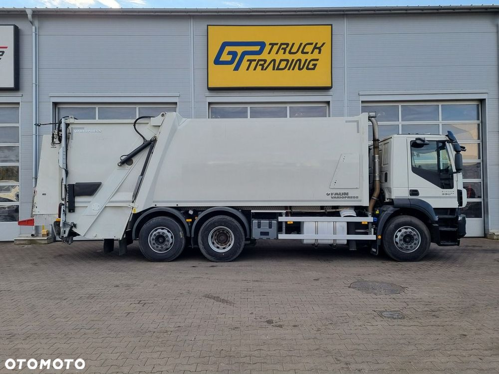 Iveco Stralis 330 - 2