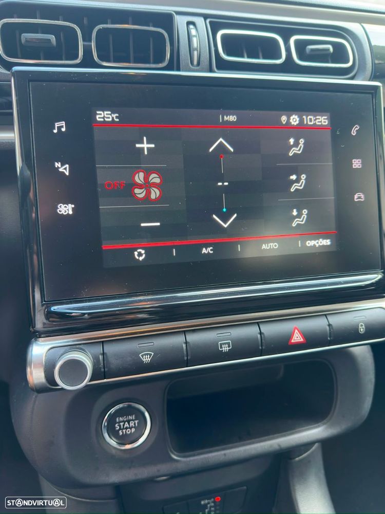 Citroën C3 1.2 PureTech Shine EAT6 - 17