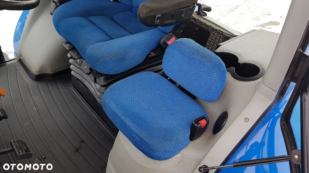 New Holland T8.330 PC 2011R - 20