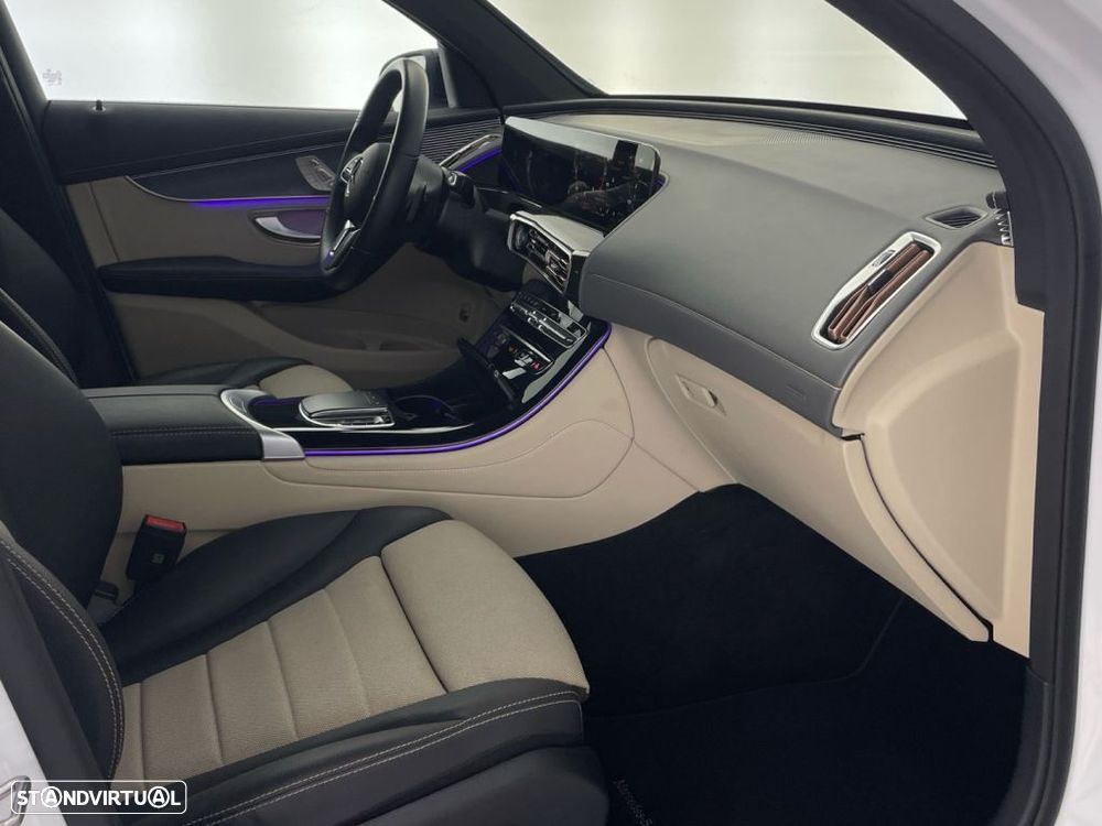 Mercedes-Benz EQC 400 4Matic - 23