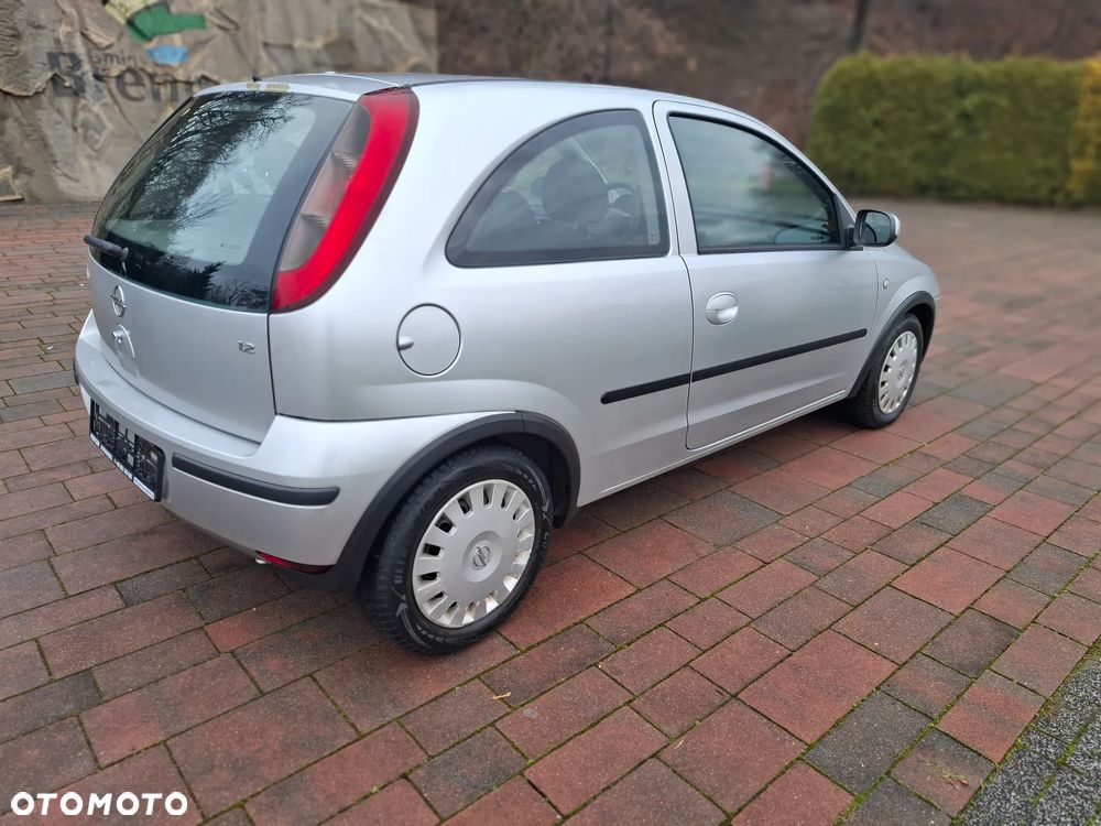 Opel Corsa 1.2 16V - 5