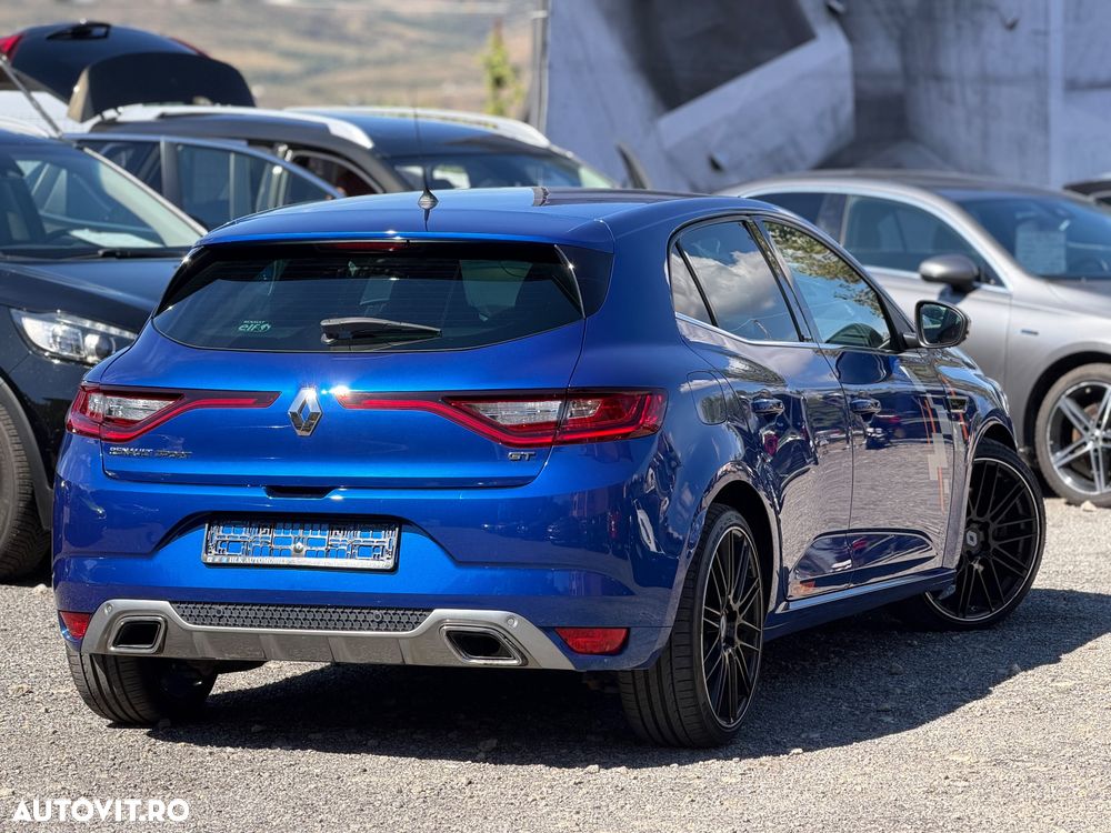 Renault Megane ENERGY TCe 205 EDC GT - 13