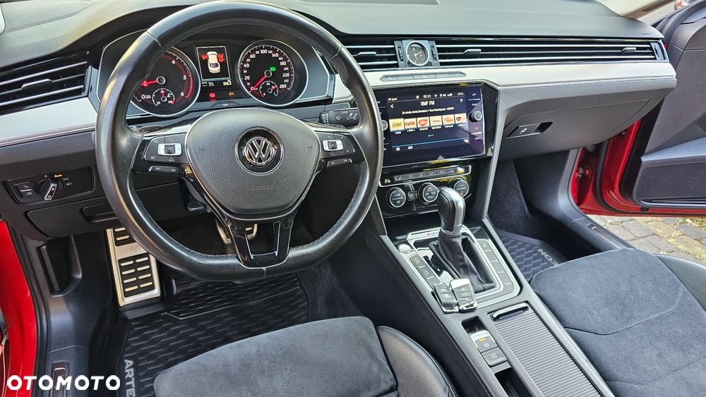Volkswagen Arteon 2.0 TDI 4Motion SCR Elegance DSG - 23