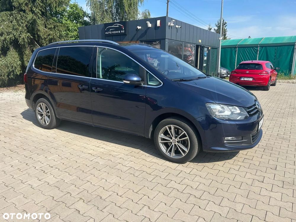 Volkswagen Sharan 2.0 TDI Highline DSG - 2