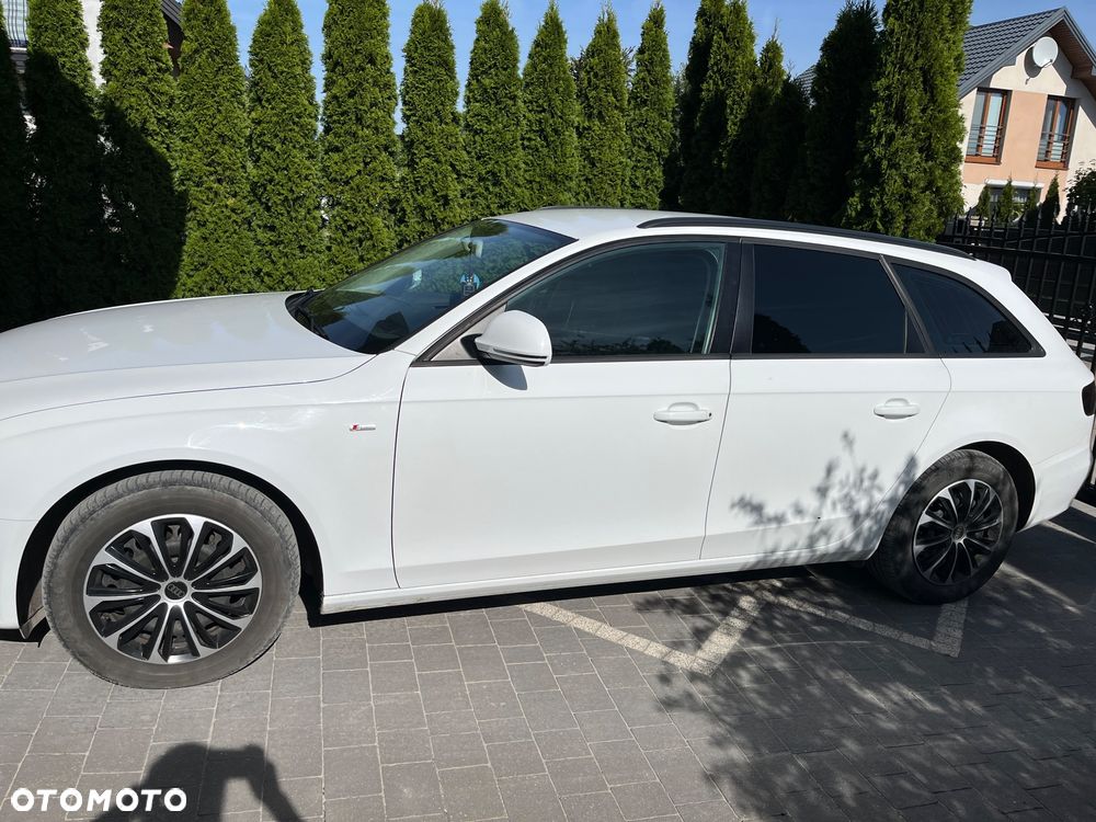 Audi A4 - 1