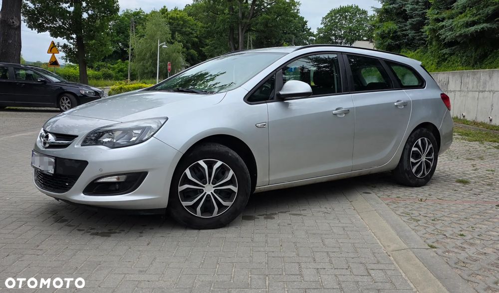 Opel Astra 1.6 CDTI Sport - 2