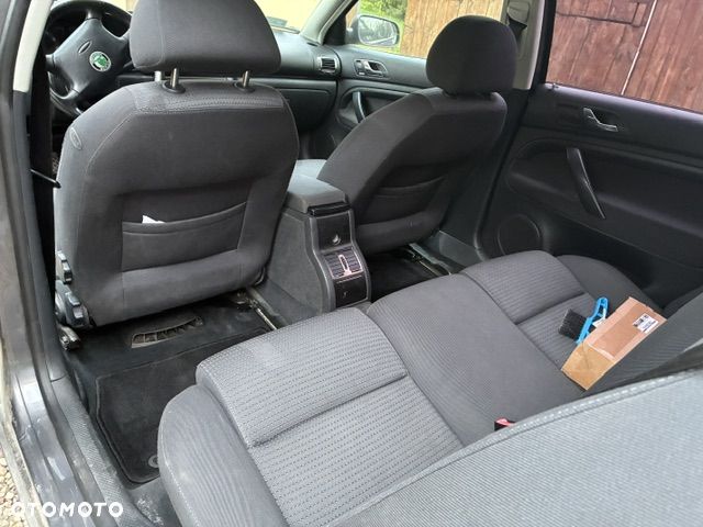 Skoda Superb 1.8 Turbo - 13