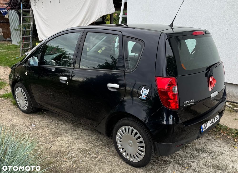 Mitsubishi Colt - 2