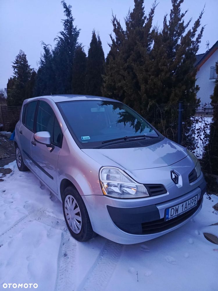 Renault Modus - 13