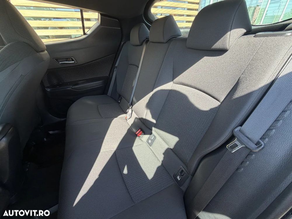Toyota C-HR 1.8 HSD 122 CP 4x2 CVT C-enter - 14
