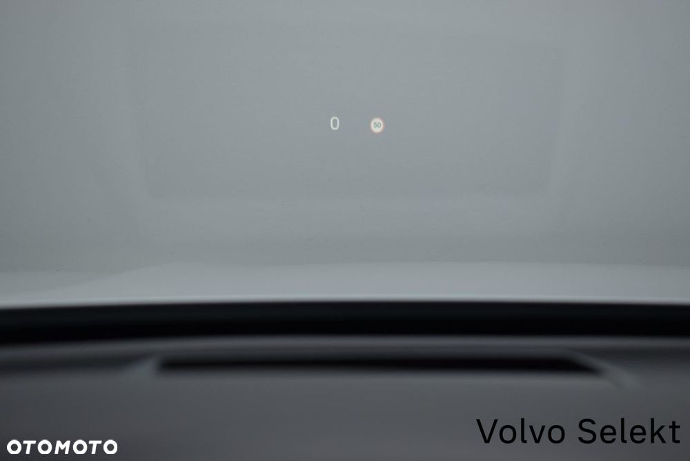 Volvo XC 60 - 32