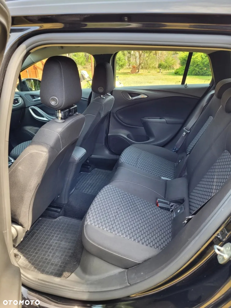 Opel Astra - 13