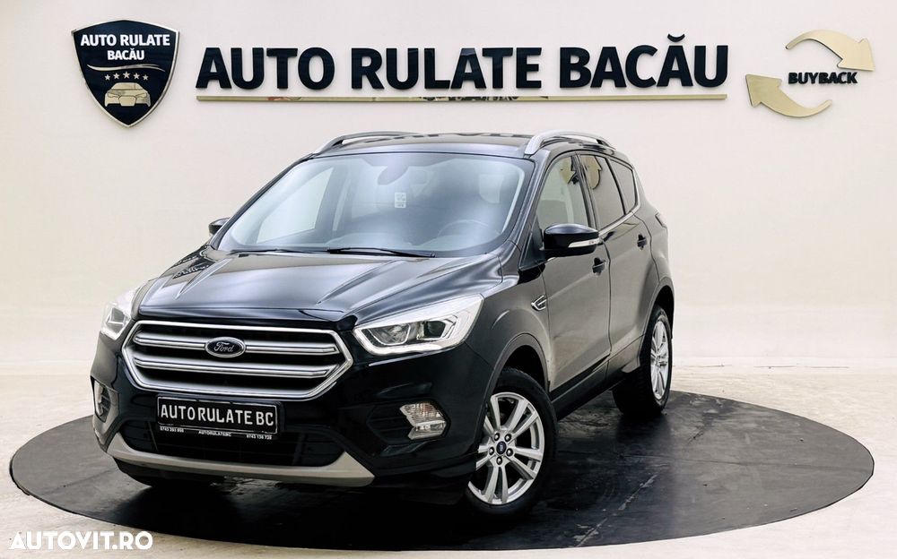 Ford Kuga - 2