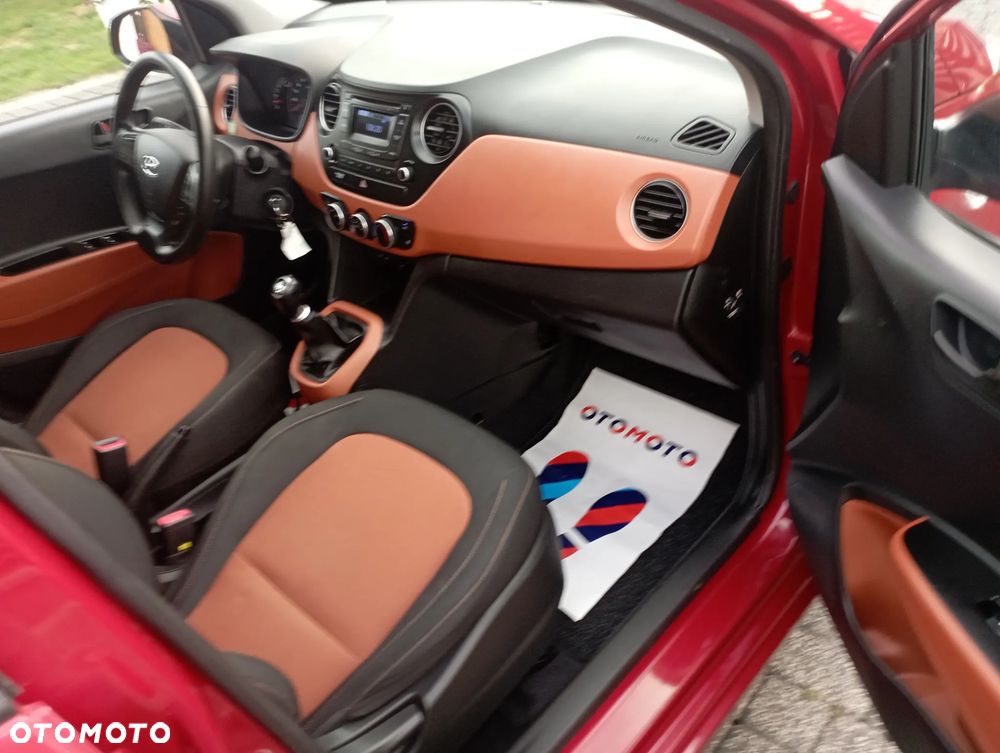 Hyundai i10 1.2 Fifa World Cup Edition - 14