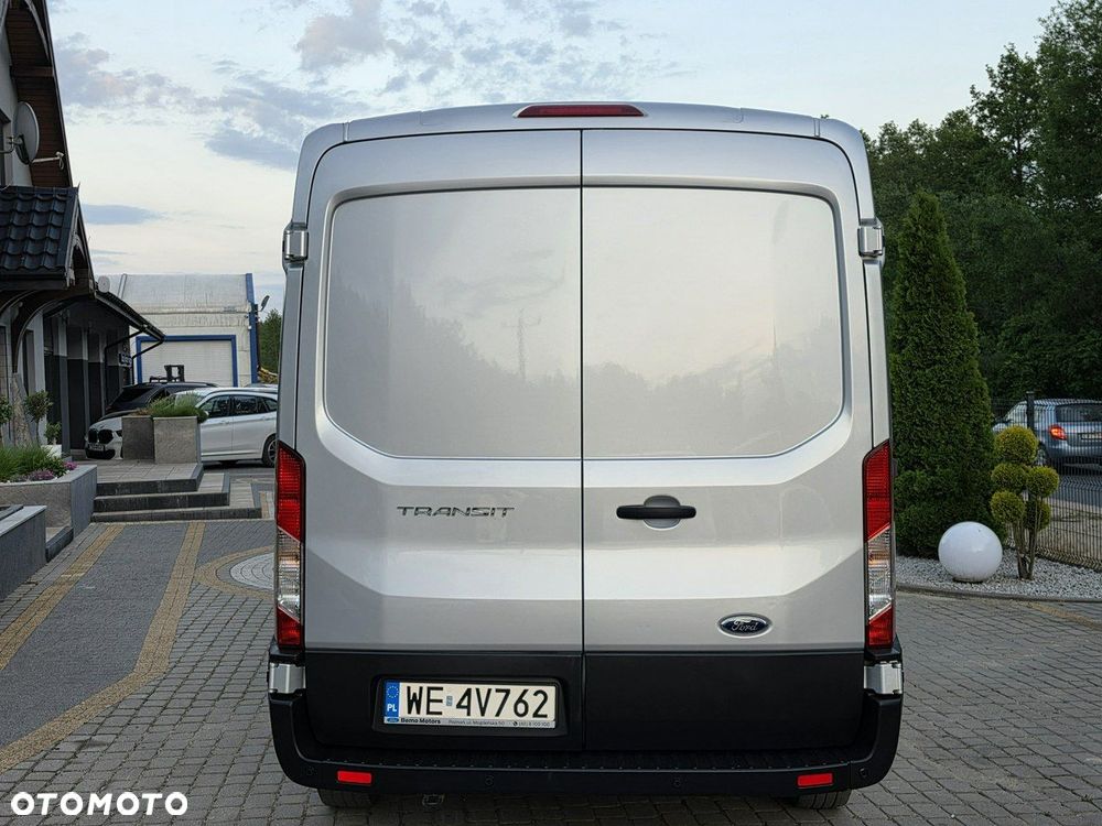 Ford Transit - 24