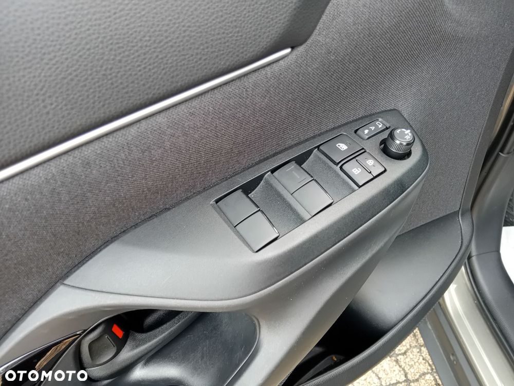 Toyota Yaris Cross Hybrid 1.5 Style - 21