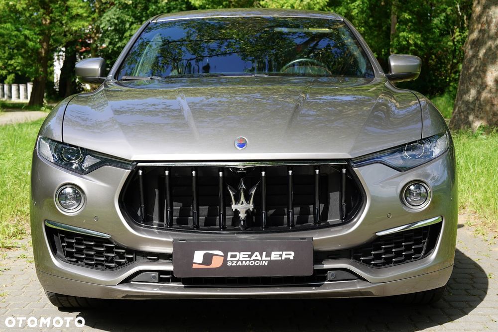 Maserati Levante - 4