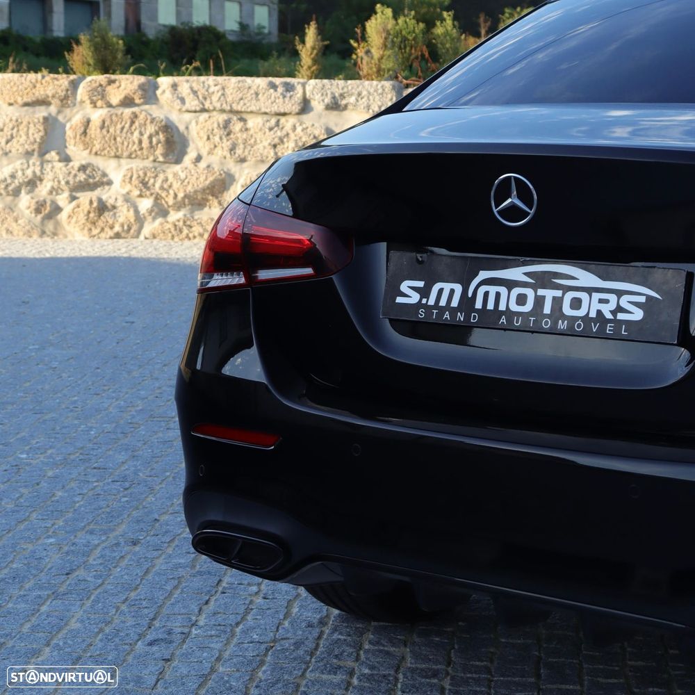 Mercedes-Benz A 250 Limousine e 8G-DCT AMG Line - 12
