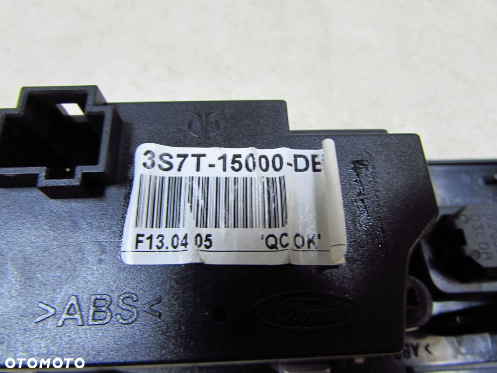 FORD MONDEO MK3 III 00-07  PANEL PRZELACZNIK AWARYJNYCH ZEGAR 3S7T-1500-DE - 6