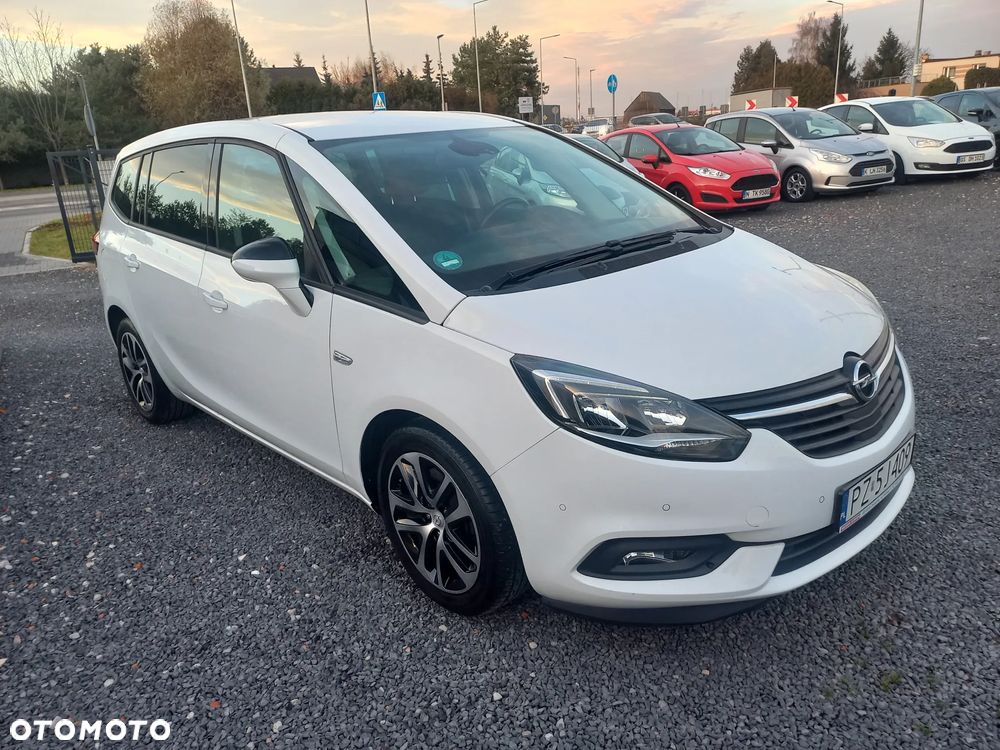 Opel Zafira - 9