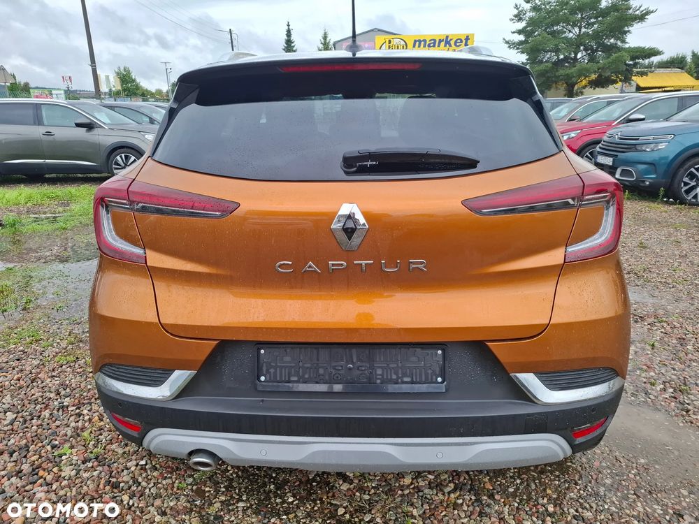 Renault Captur 1.3 TCe mHEV Intens EDC - 6