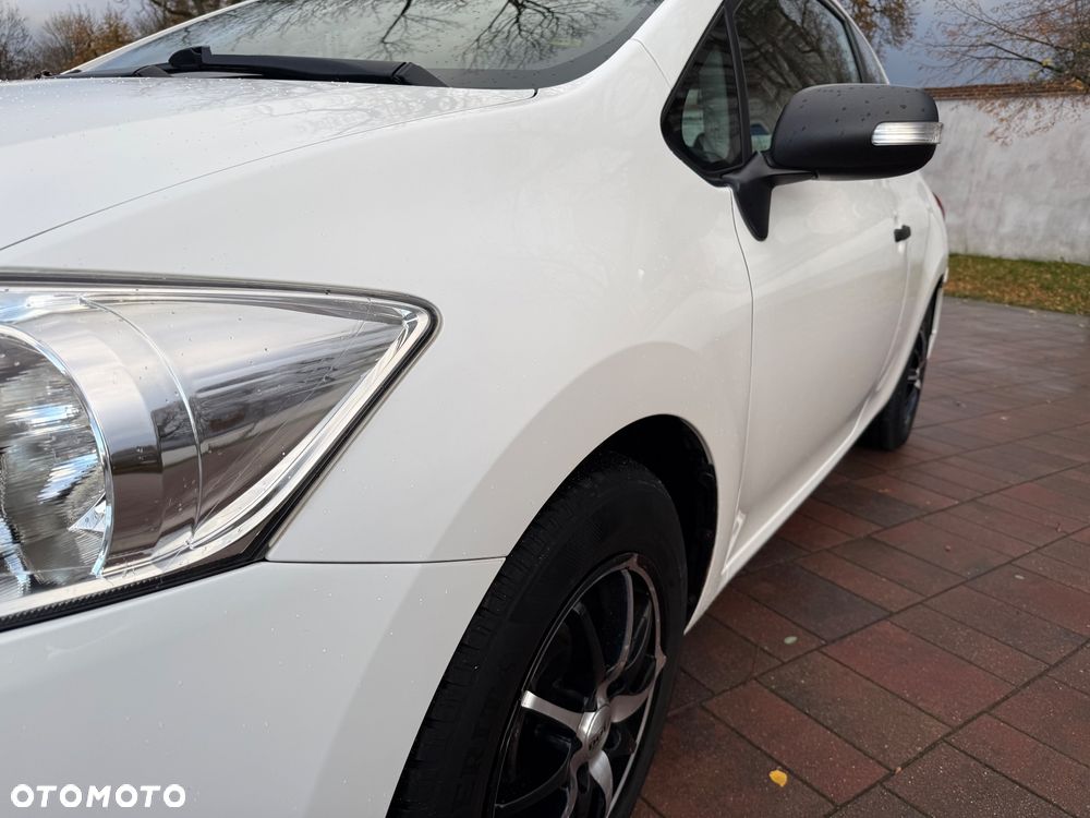 Toyota Auris 1.4 D-4D Edition - 17